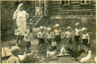 Болохово - На даче ст Быково небольшой детский сад (частный) 1957 год