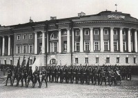 Санкт-Петербург - Парад полка на Сенатской площади в честь 200-летия сражения при Лесной.