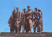 Санкт-Петербург - Мемориал «Подвигу твоему, Ленинград». Скульптурная группа «Добровольцы»