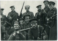 Санкт-Петербург - Группа участников штурма Зимнего Дворца, 1917