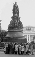 Санкт-Петербург - Ленинград,  Памятник на площади Островского, установленный в честь императрицы Екатерины II в 1873 году.