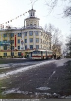 Хабаровск - У здания Управления Амурского речного пароходства