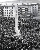 Советская Гавань - Торжественный митинг в честь открытия площади Победы