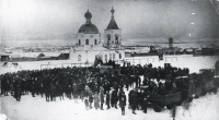 Республика Хакасия - Таштып. Митинг у церкви Рождества Христова.