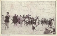 Польша - Відпочивальники на пляжі в Гдині-Орлово.