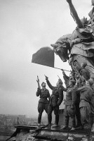 Берлин - Священная война, Великая Победа! ..