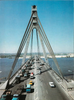 Киев - Киев.  На Московском  мосту.