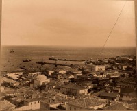 Феодосия - Феодосия.  Панорама прибрежной части города.