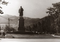 Ялта - Памятник В.И.Ленину