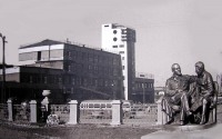 Харьков - Ленин и Сталин в Горках