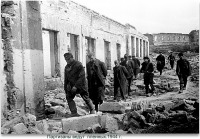 Одесса - Партизаны ведут пленных.1944 г.