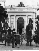 Львов - Львів.  Вигляд на колишній Палац Мистецтв-павільйон Крайової виставки 1894 року.
