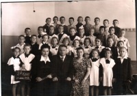 Счастье - г. Счастье 2а класс 1958 год.
