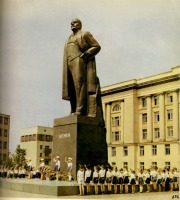 Черкасcы - Памятник Ленину в Черкассах