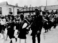 Симферополь - Советские женщины-солдаты, в лагере для военнопленных