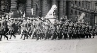 Вена - Вена. Парад союзнических войск  8 мая 1955 года в честь 10-летия Победы во второй Мировой войне. Идут советские войска.Это был последний совместный парад союзников.