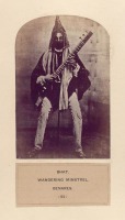 Индия - Народ бхат, странствующий музыкант, Бенарес, 1868-1875.