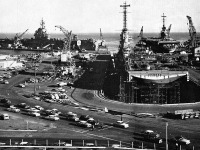 Соединённые Штаты Америки - Essex-class carriers at San Francisco Naval Shipyard in 1957Public Domainview terms США,  Калифорния,  Сан-Франциско