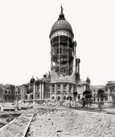 Соединённые Штаты Америки - Сан-Франциско, апрель 1906 года. Здание мэрии после землетрясения.