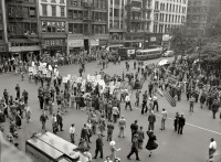Нью-Йорк - Part of the parade on D-Day, Madison Square. США,  Нью-Йорк (штат),  Нью-Йорк,  Манхеттен