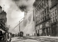 Нью-Йорк - Тушение пожара на 14-й улице