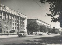 Саратов - НИИ геологии и геофизики и ЦНИИ измерительных приборов на проспекте Ленина