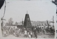 Саратов - Работы по благоустройству у памятника борцам революции 1917 года