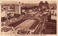 Париж - Всемирная выставка искусств и техники 1937 года (фр. Arts et Techniques dans la Vie moderne) проводилась в Париже и вошла в историю как смотр достижений человечества накануне Второй мировой войны. К её проведению было приурочено открытие Музея человека.