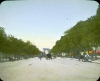 Париж - Paris Exposition: Champs Elysees leading to the Arc d'Triomphe Франция,  Иль-де-Франс,  Париж