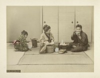Япония - Японская семья за едой, 1890-1899