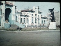 Кызылординская область - Памятник на привокзальной площади