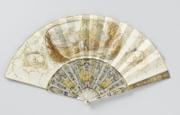 Ретро мода - Белый бумажный веер на деревянной основе с сусальной росписью и живописным сюжетом