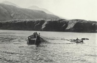 Ретро открытки - Открытка. Курильские острова. Рыбаки у берегов острова Итуруп. 1956 г.