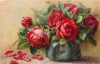 Ретро открытки - Красные розы в низкой зелёной вазе