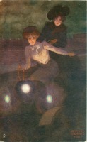 Ретро открытки - Две дамы в автомобиле в ночном пейзаже