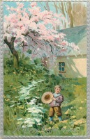 Ретро открытки - Мальчик и цветущее дерево перед сельским домом