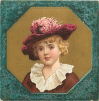 Ретро открытки - Мальчик в красной шляпе с перьями