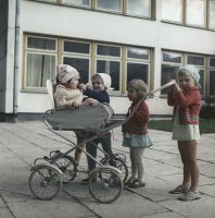 Вильнюс - Юные жительницы Вильнюса, 1972 год.