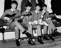 Ливерпуль - The Beatles — британская рок-группа из Ливерпуля..