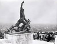 Будапешт - Фрагмент монумента советским воинам-освободителям на горе Геллерт в Будапеште