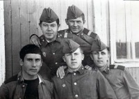 Солдаты и офицеры Советской армии - 1971г   . вч 12651
