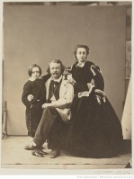 Ретро знаменитости - Феликс Надар с семьёй, 1866-1870