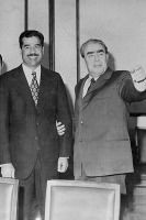 Ретро знаменитости - Леонид Брежнев и Саддам Хусейн – 1977