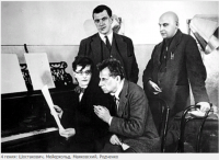 Ретро знаменитости - Четыре гения: Шостакович, Мейерхольд, Маяковский, Родченко в 1935 году.