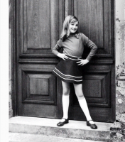 Ретро знаменитости - Принцесса Диана в 1969 году.