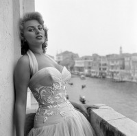 Ретро знаменитости - Софи Лорен в Венеции