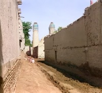 Узбекистан - Улица в Бухаре и вид на мечеть Чар-Минар, 1911