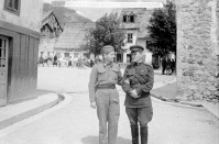 Черногория - Бойцы советской и югославской армий в освобожденном городе Колашине