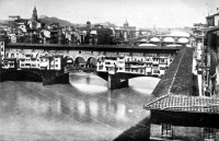 Флоренция - Gang over de Arno van Uffizi naar Pitti.