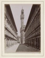 Флоренция - Вид на Галерею Уффици в центре Палаццо Веккьо